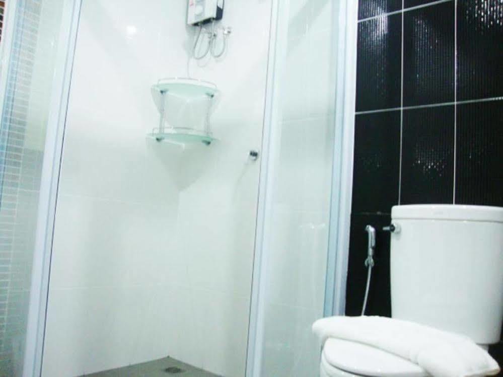 Thongmanee Hotel Хат'яй Екстер'єр фото