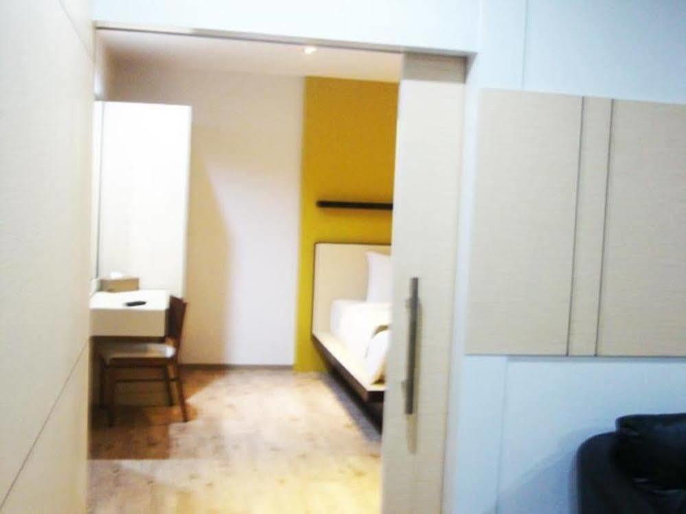 Thongmanee Hotel Хат'яй Екстер'єр фото