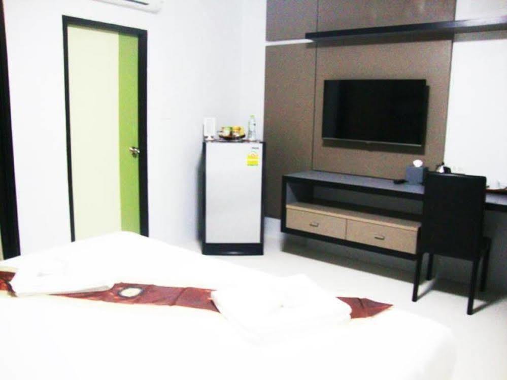 Thongmanee Hotel Хат'яй Екстер'єр фото
